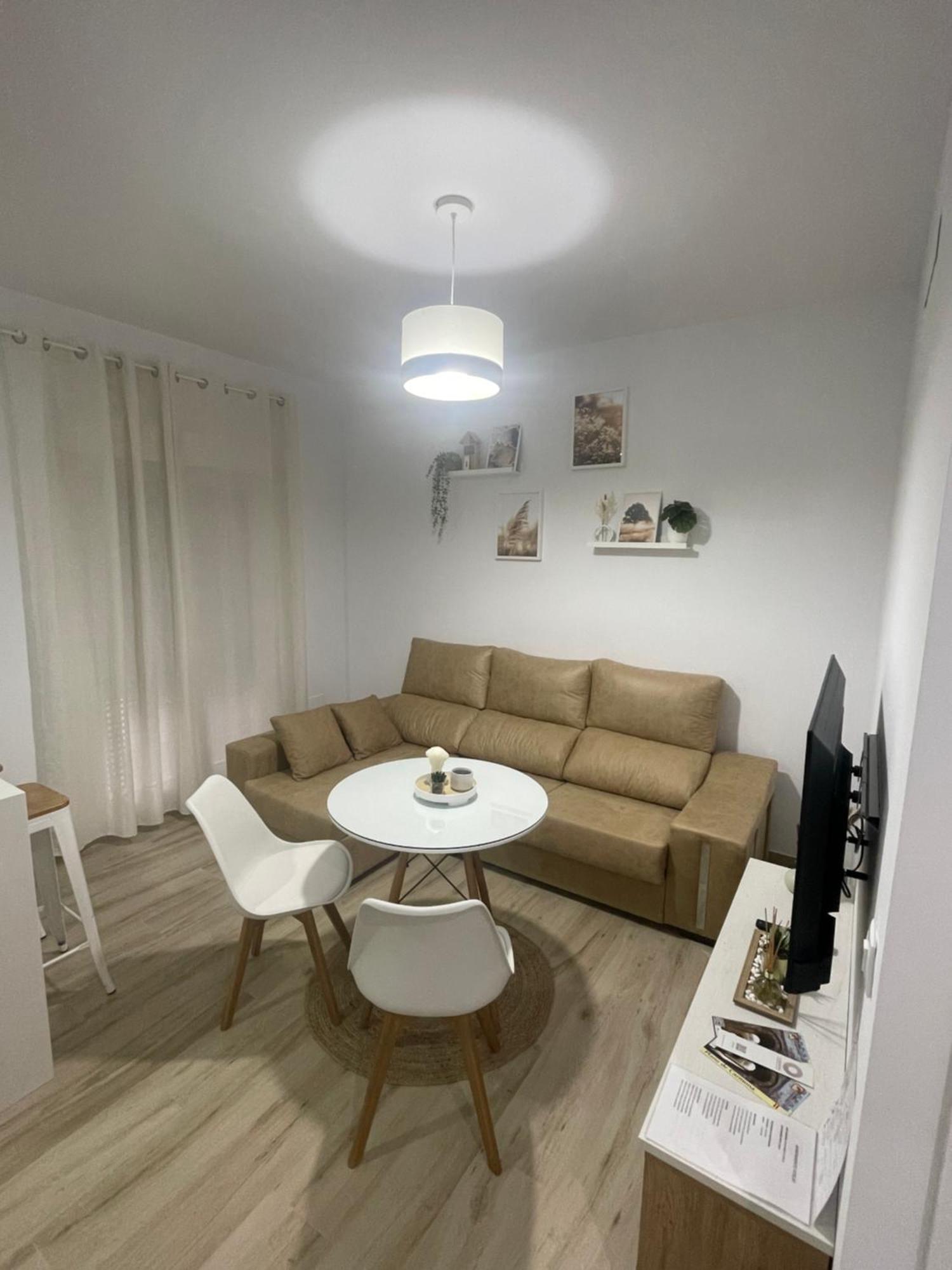 Apartamento Vitelio カルモナ エクステリア 写真